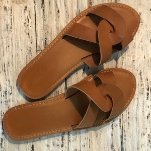 Camel flat sandals